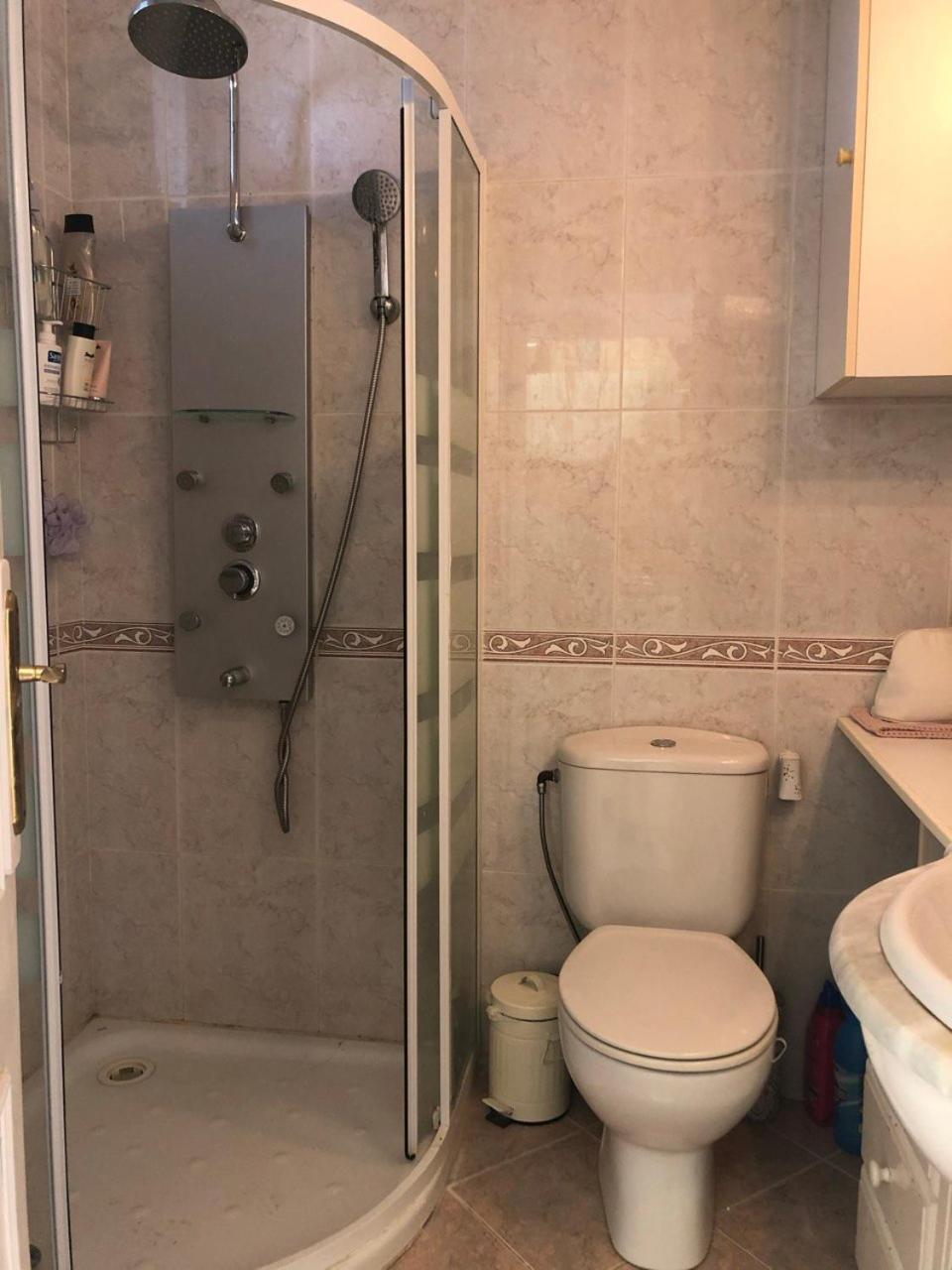 Estudio Con Terraza En Марбеля Екстериор снимка